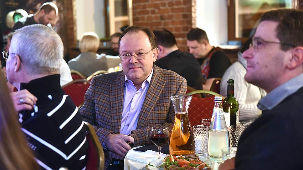 Вениамин Грабар, «Ладога», владелец