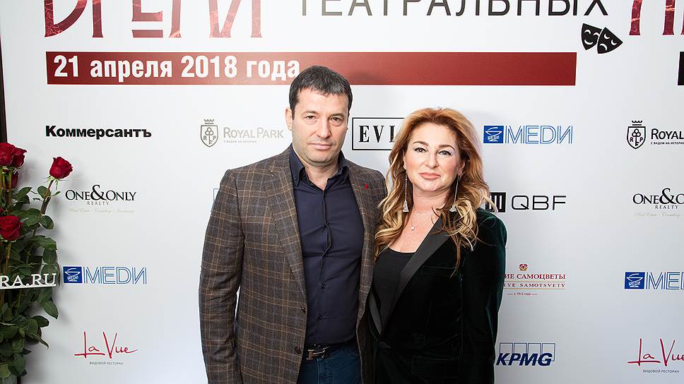 Александр Ольховский, вице-президент, управляющий директор ПАО «ВТБ», с супругой Наталией 
