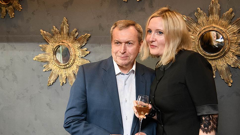 Николай Клеопин, заместитель генерального директора ОАО «Русские самоцветы», Елена Исомова, управляющий розничной сети «Русские самоцветы», — партнеры вечера  