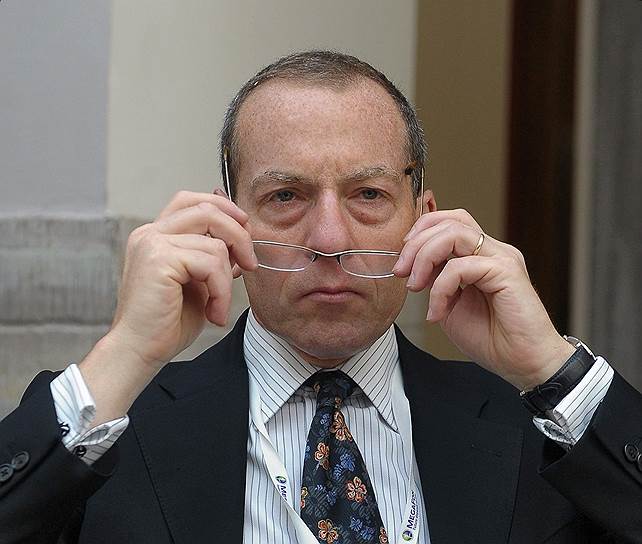 2012 год. Заместитель Генерального прокурора США Лэнни Брюер во время сессии на тему: "Механизмы реализации инициатив "Открытого правительства" в правовой системе"