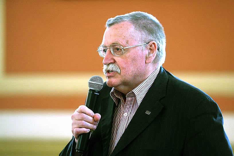Валентин Скурлов, почетный академик РАХ, эксперт по оценке художественных ценностей Министерства культуры РФ, кандидат искусствоведения, консультант Русского отдела аукционного дома «Кристи» 