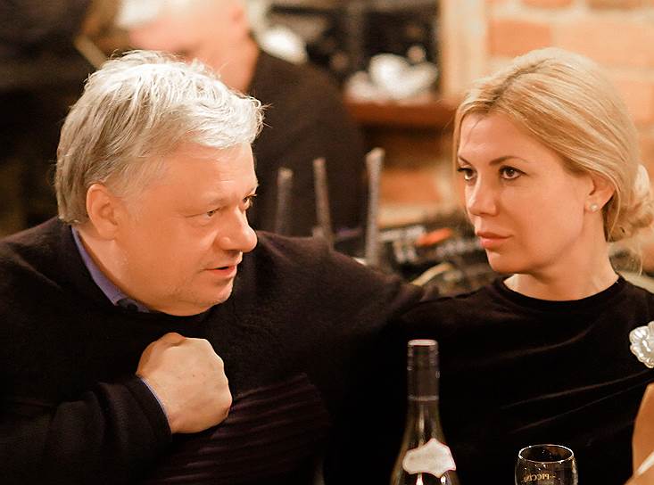 Совладелец ресторанов «Центральный» и «Фонтанка 30» Леонид Гарбар и писатель Ирада Вовненко 