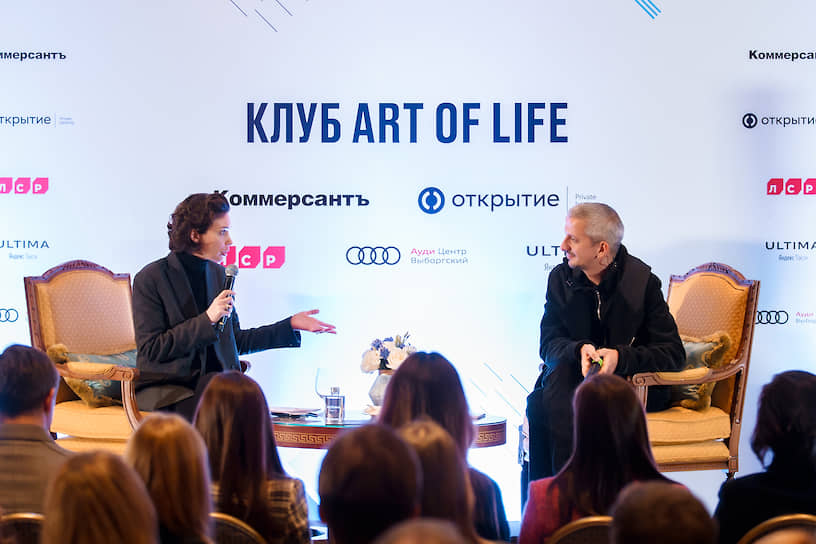 Светский обозреватель газеты «Коммерсантъ» Евгения Милова и российский театральный режиссер и поэт Константин Богомолов