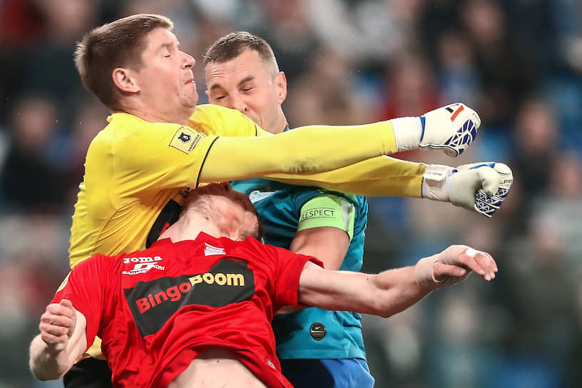 Чемпионат России по футболу. Матч между командами ФК "Зенит" (Санкт-Петербург) и ФК "Уфа" (Уфа)