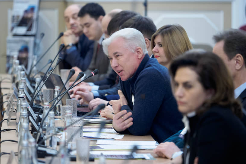 Д. ю. н., профессор кафедры правовой охраны окружающей среды СПбГУ Владислав Никишин