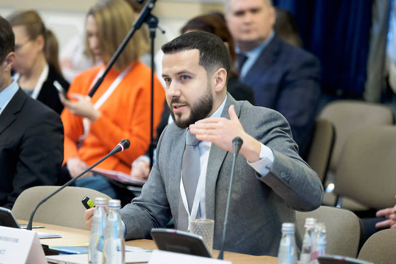 Советник DLA Piper Леонид Кропотов