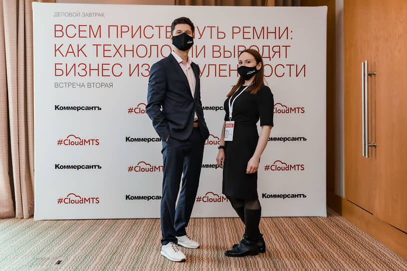 Директор по стратегии облачного бизнеса МТС Антон Захарченко и ведущий специалист по связям с общественностью ГК «ИТ-Град» Любовь Смирнова
