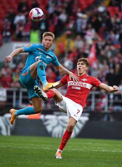 Российская Премьер-Лига (РПЛ). Тинькофф - Чемпионат России по футболу 2021/2022. 29-й тур. Матч между командами "Спартак" (Москва) – "Зенит" (Санкт-Петербург) на стадионе "Открытие Арена" 