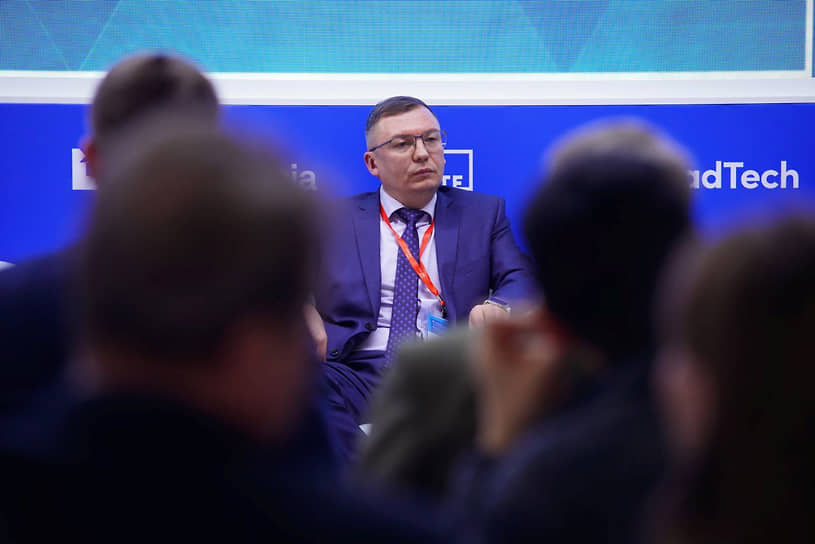 Генеральный менеджер офиса Группы транспортных компаний «Русмарин» в Санкт-Петербурге Салахутдинов Рустем Рашидович 