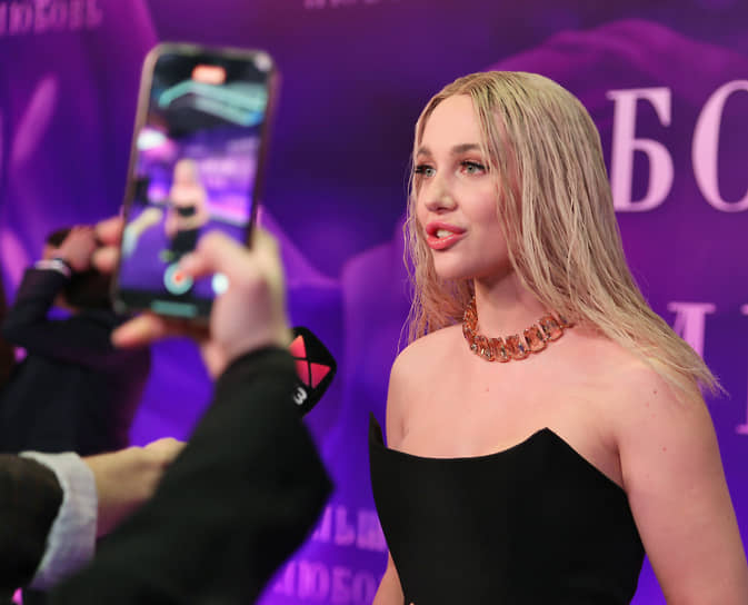 Певица Миа Бойко (MIA BOYKA)
