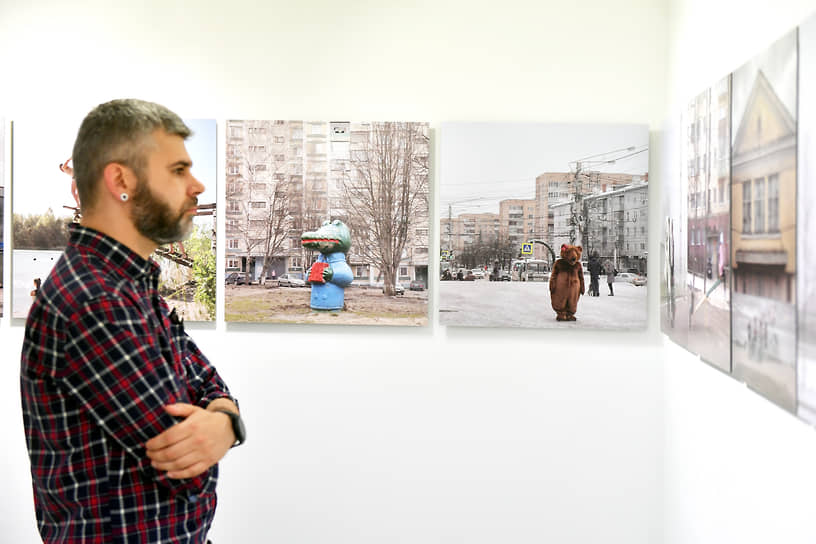 Зритель во время открытия