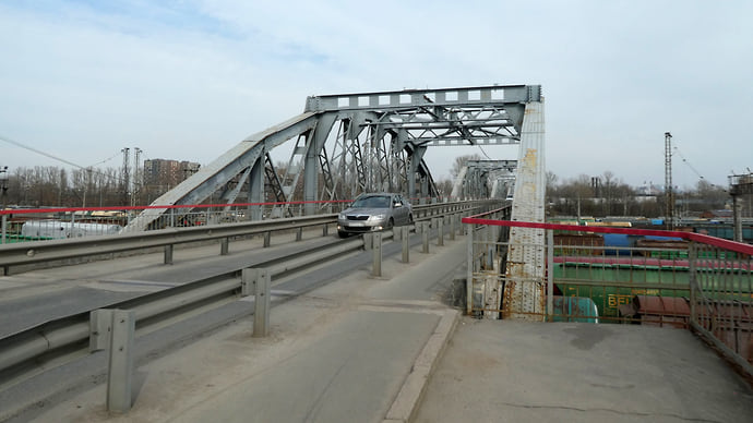Фарфоровский мост ушел на ремонт
