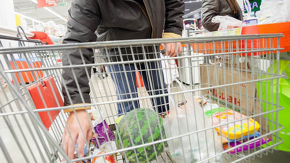 В 2015 году ситуацию с отечественным ритейлом сильно скорректируют падающие доходы населения на фоне увеличивающихся цен