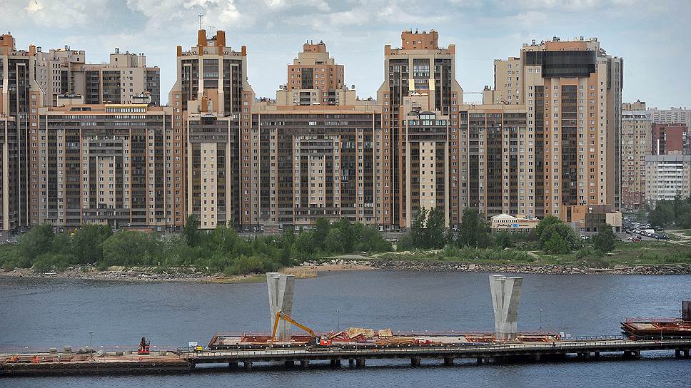 Эта часть берега перед ЖК «Золотая гавань» может войти в состав парка 300-летия Петербурга 