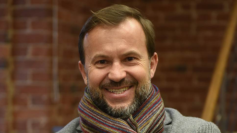 Андрей Лушников