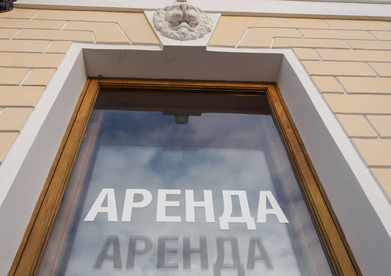 Кафе и рестораны, а также магазины одежды, обуви и аксессуаров пока демонстрируют отрицательную динамику: количество их закрытий превышает число открытий 