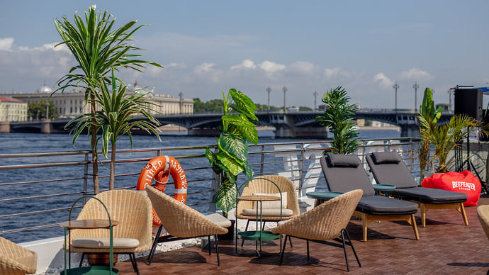 Cruise by Kuznyahouse открывает сезон