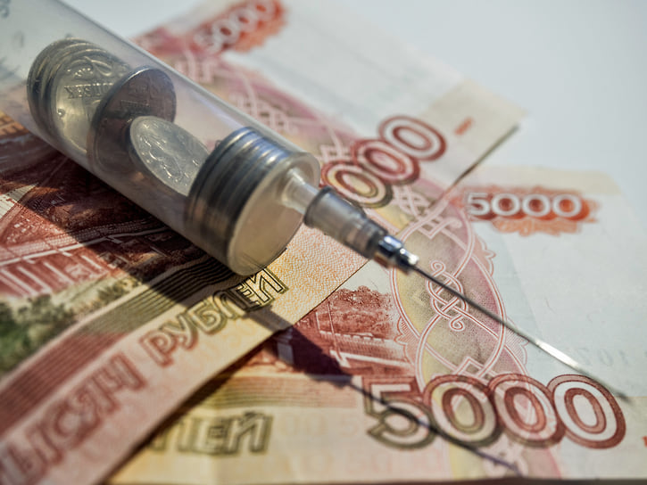 Согласно данным Северо-Западного ГУ Банка России, средневзвешенные процентные ставки по кредитам, предоставленным нефинансовым организациям, в июле 2025 года в целом по России составляли: 21,21% годовых — по кредитам до года, 15,63% — по кредитам свыше года. По СЗФО: 21,11% — по кредитам до года, 13,31% — по кредитам свыше года