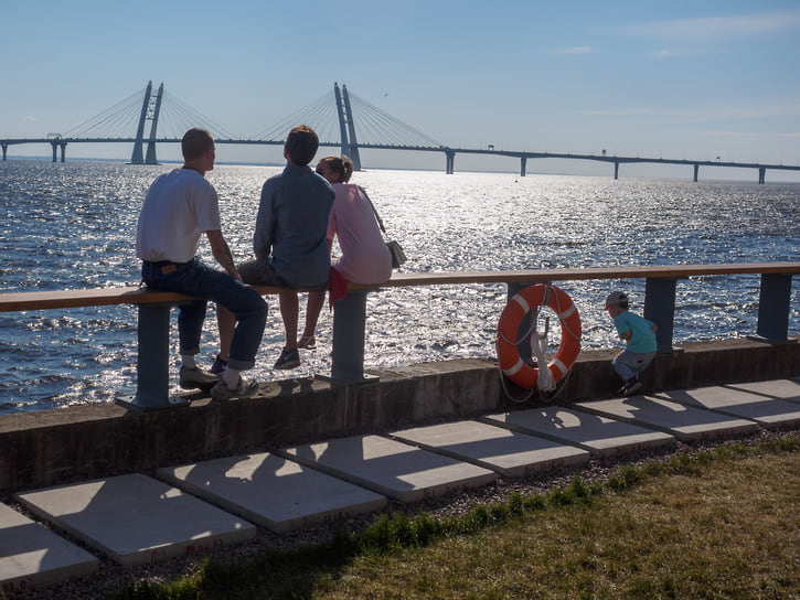 В городе насчитывается до 25 культурно-общественных пространств. Причем доля арендной площади, занимаемой галереями, выставками, киноклубами, стендап-клубами и небольшими театрами, едва достигает 10%