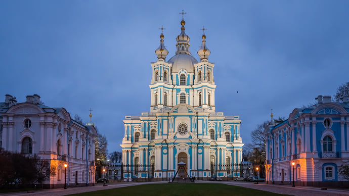 От имперского храма к духовно-культурному центру