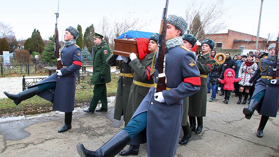 Александр Позынич погиб, спасая боевых товарищей.