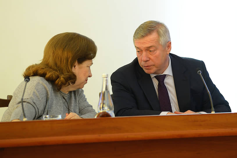Председатель гордумы Ростова-на-Дону Зинаида Неярохина и губернатор Ростовской области Василий Голубев