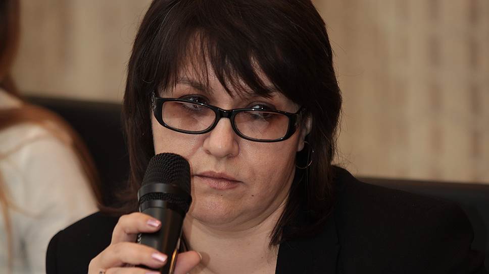 Наталья Чеблукова, заместитель директора Самарского филиала «Невский банка»: «Если говорить о сложностях и проблемах, которые были у нас в первом квартале, наверное, они сопоставимы с теми проблемами, которые существовали у всех остальных банков: это дорогой ресурсный портфель физлиц и отток клиентов-заемщиков по корпоративному кредитованию. Надеюсь, что второй квартал как-то изменит ситуацию».