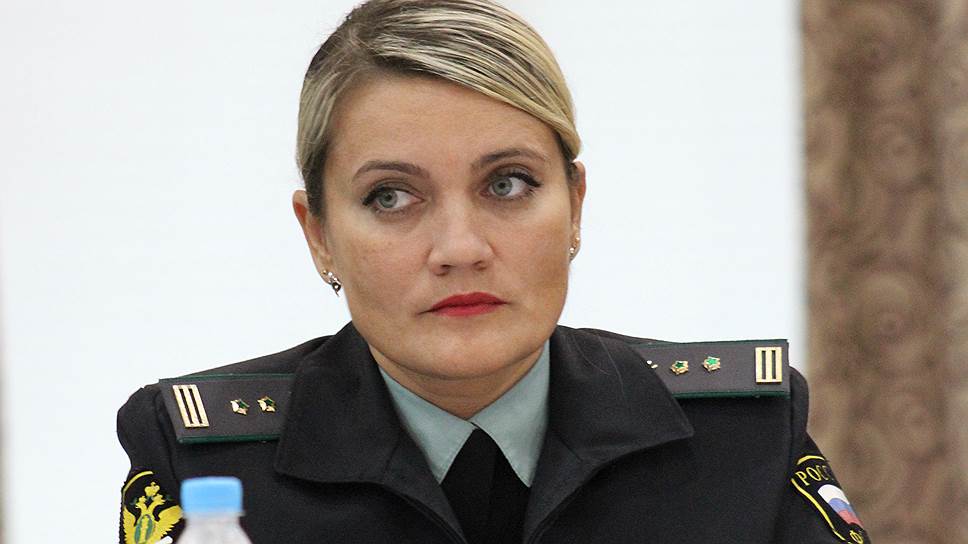 Салмина Ирина Александровна, заместитель руководителя Управления Федеральной службы судебных приставов по Ульяновской области - заместитель главного судебного пристава Ульяновской области //Ульяновск. Круглый стол «Неплатежи: Как переломить ситуацию в ЖКХ в Ульяновской области?»