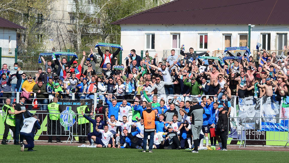 Однако удача в этот день была на стороне самарских футболистов