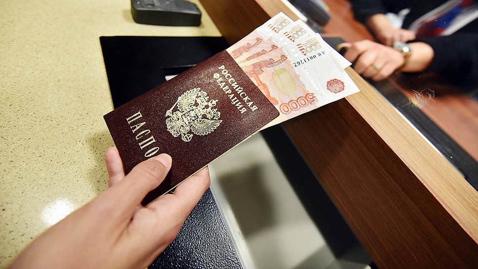 Банкиры говорят о высоком спросе на розничное кредитование, которое было обусловлено снижением ключевой ставки со стороны Банка России