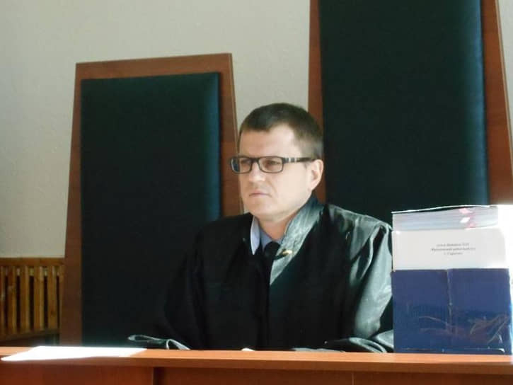 Судья Игорь Дюжаков усмотрел нарушение прав одного из фигурантов уголовного дела