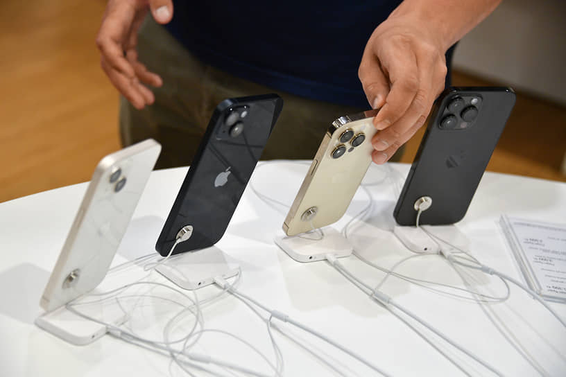Рекомендацию не использовать технику Apple в думе объясняют соображениями безопасности