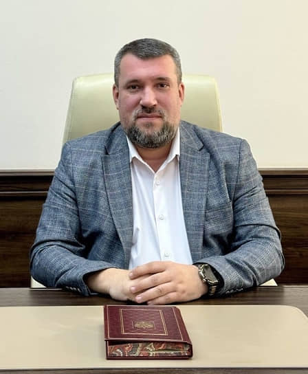 Глава Наримановского района подозревается в мошенничестве на 4,7 млн рублей