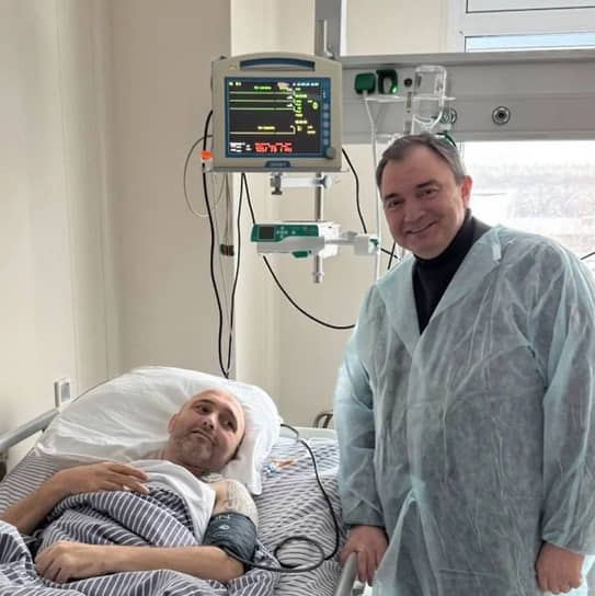 Вице-губернатор Павел Паутов навестил раненого на СВО депутата астраханской облдумы Евгения Бабушкина