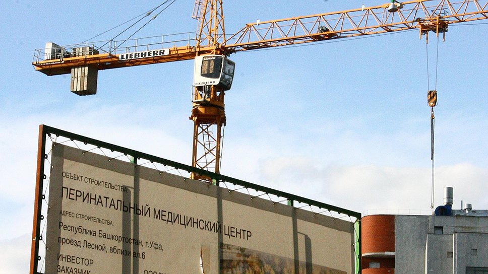 Об использовании на строительстве клиники «Мать и дитя» гастарбайтеров в прокуратуре узнали из сообщения анонимов 