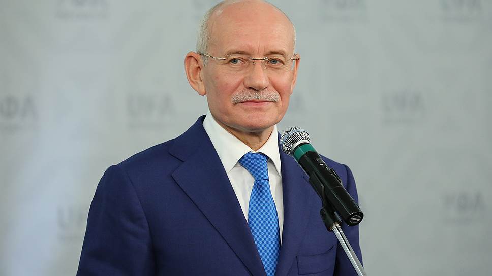 Глава Башкирии Рустэм Хамитов