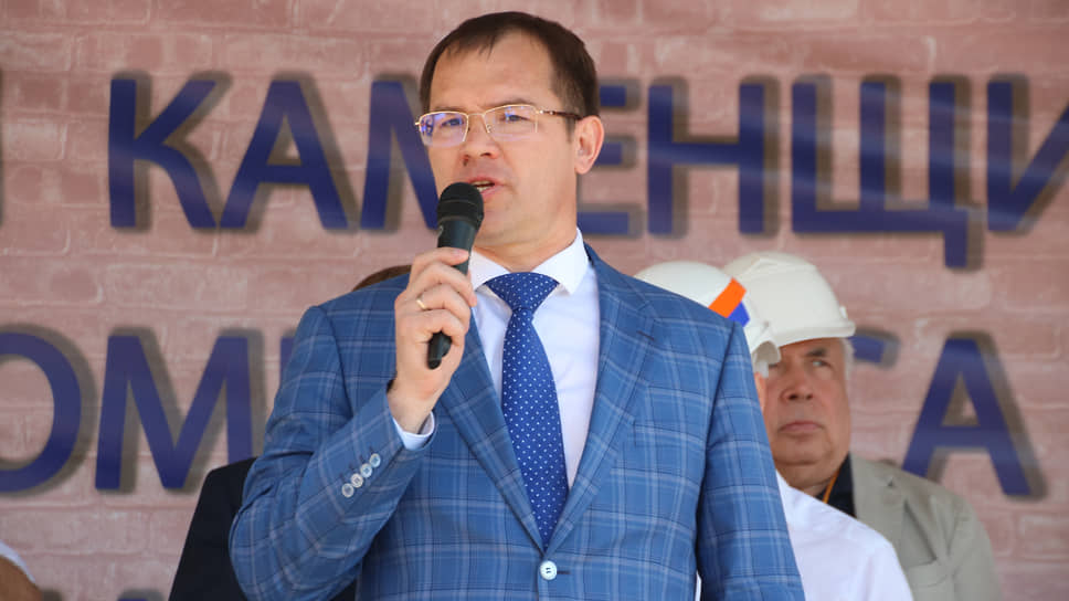 Возглавлявший УКС Рамзиль Кучарбаев подписал контракт, который теперь суд признал недействительным 