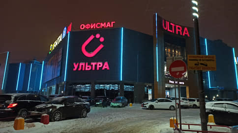 Коррозия металла // Теплотрассу возле ТЦ в Уфе не будут ремонтировать капитально