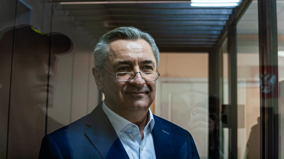 Экс-вице-премьер Башкирии Алан Марзаев в зале Ленинского районного суда Уфы