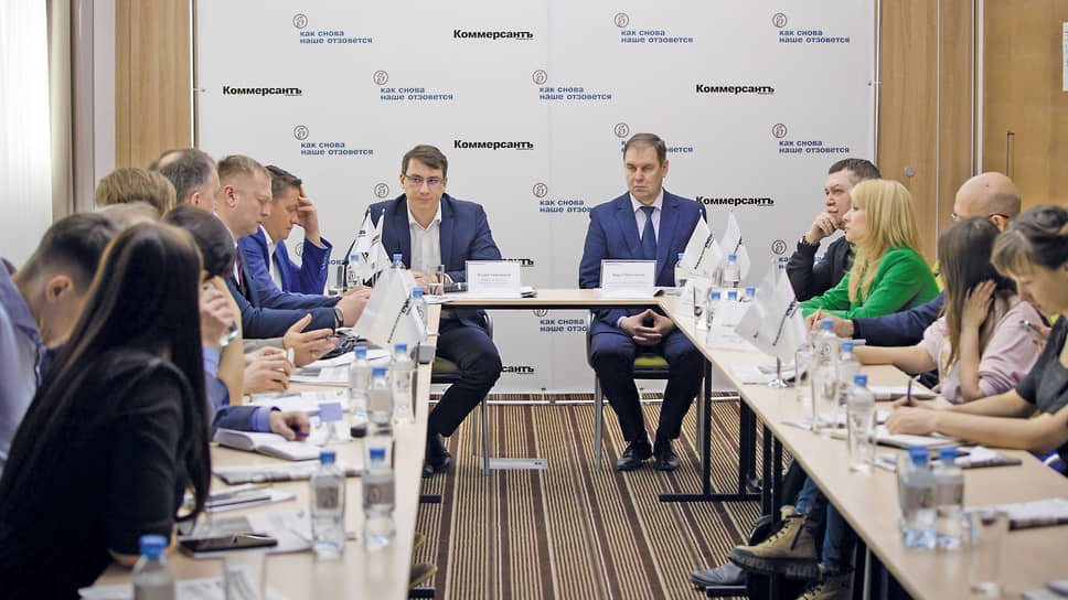 В конце марта чиновники и представители ресурсоснабжающих организаций обсудили актуальные вопросы ЖКХ в Башкирии в свете изменений в законодательстве – отныне плата за сверхнормативное потребление ресурсов ложится не на управляющую компанию, а на жильцов