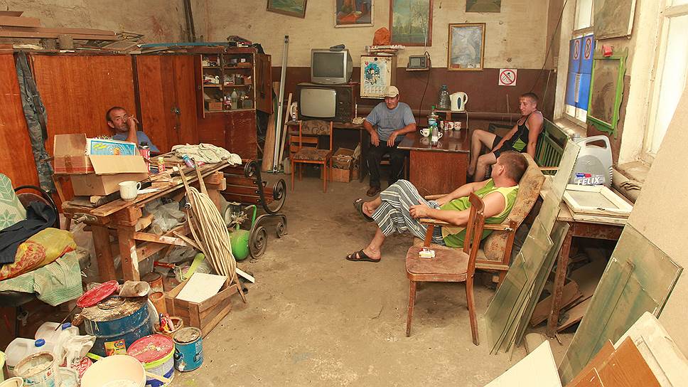 Новохоперский психоневрологический интернат в селе Алферовка, 2011 год.