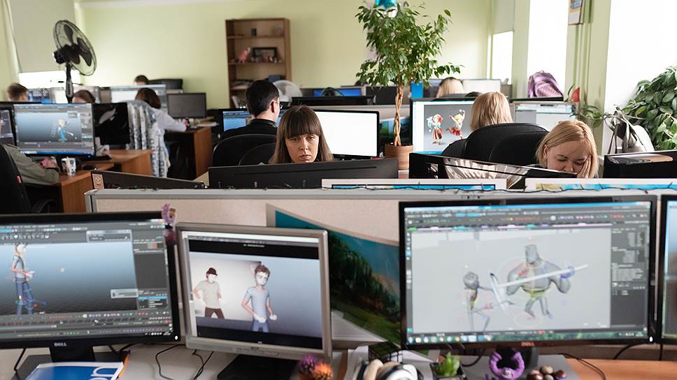 Сотрудники анимационной студии Wizart Animation за работой. 