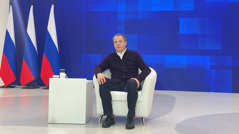 Вячеслав Гладков рассказал, что самым сложным на посту губернатора Белгородской области считает совмещение мирной и военной повестки