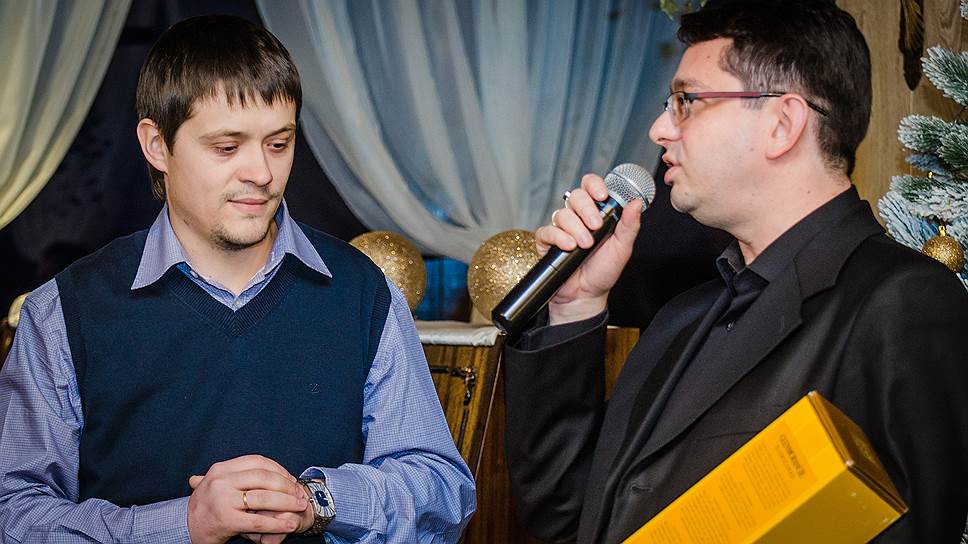 Главред "Ъ-Черноземье" Андрей Цветков (слева) и конкурсный управляющий кооператива "Финансист" Игорь Вышегородцев 