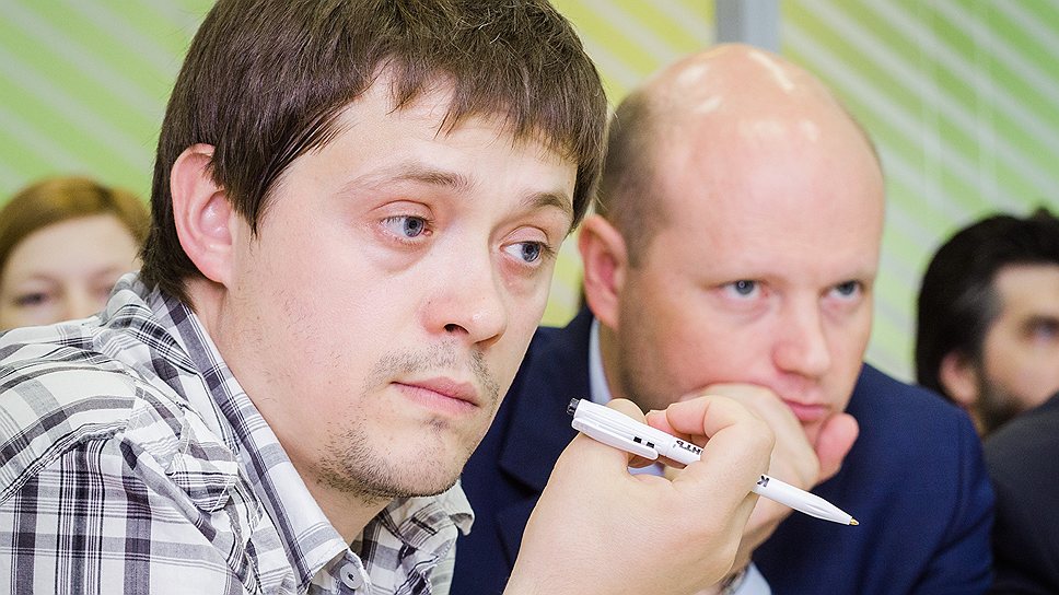 Главред Ъ-Воронеж Андрей Цветков (слева) и заместитель управляющего головным отделением ЦЧБ СБ России по Воронежской области Александр Михайлусь. 