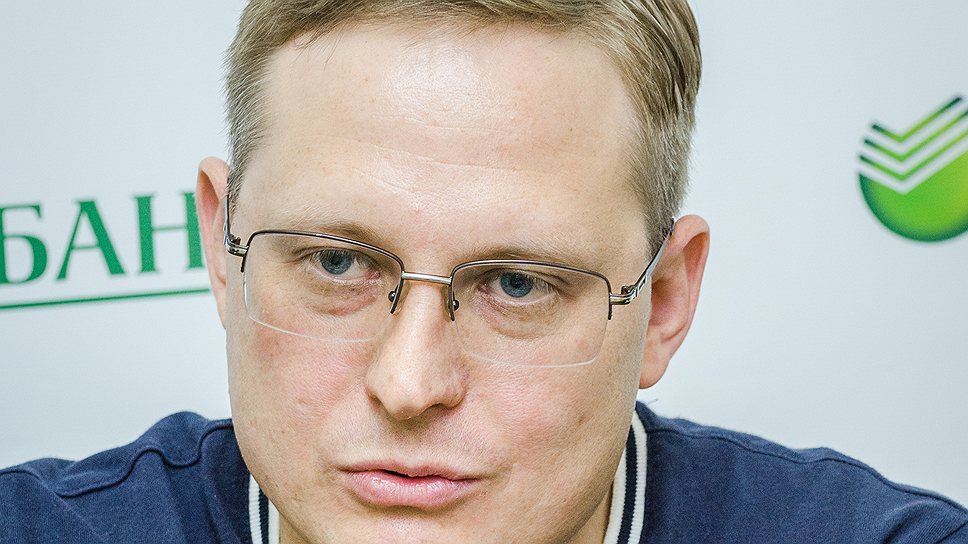 Финансовый директор Воронежского завода металлических дверей "Витязь" Александр Есин. 