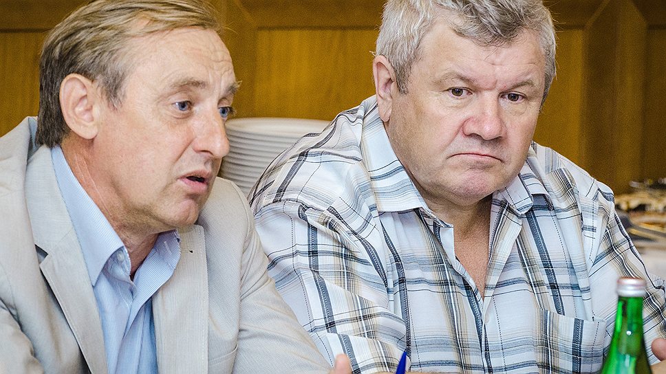 Исполнительный директор «ПромИнвест» Александр Носков (слева) и технический директор завода "АВТОМАТИКА" Виктор Димитренко на круглом столе «Промышленный потенциал Воронежской области, как его сохранить и приумножить».