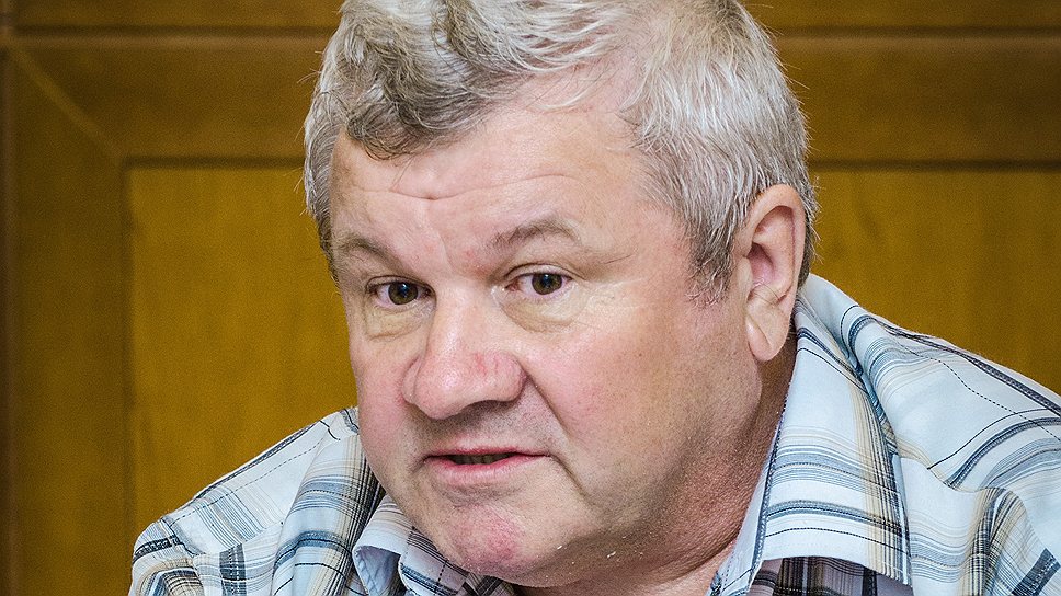 Технический директор завода "АВТОМАТИКА" Виктор Димитренко на круглом столе «Промышленный потенциал Воронежской области, как его сохранить и приумножить».