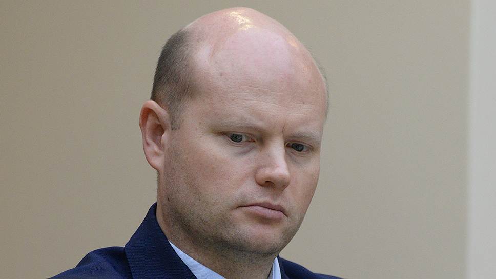 Замуправляющего воронежским отделением Сбербанка Александр Михайлусь 