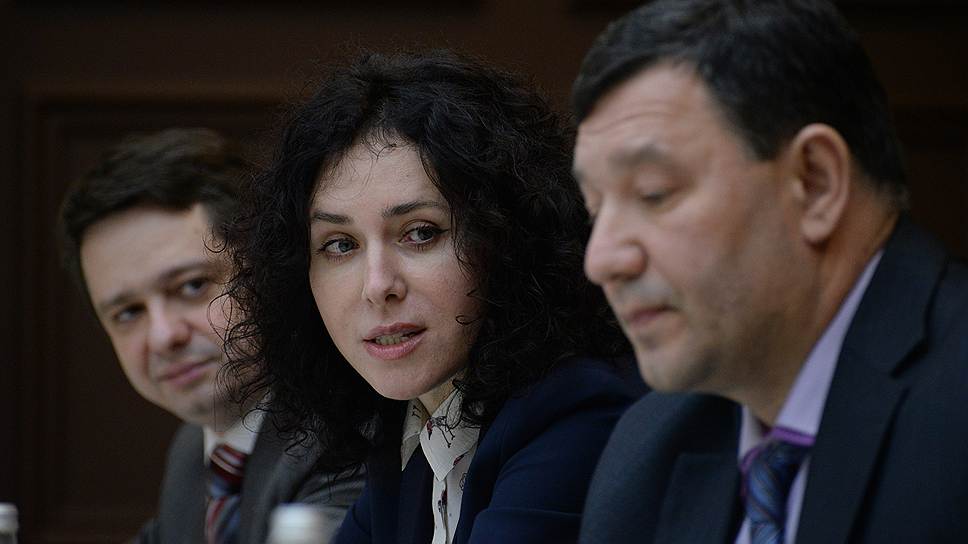Официальный представитель УГМК в Воронеже Маргарита Глотова на "бизнес-завтраке Ъ". 